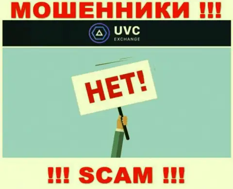 На веб-сервисе мошенников UVC Exchange нет ни единого слова о регуляторе компании